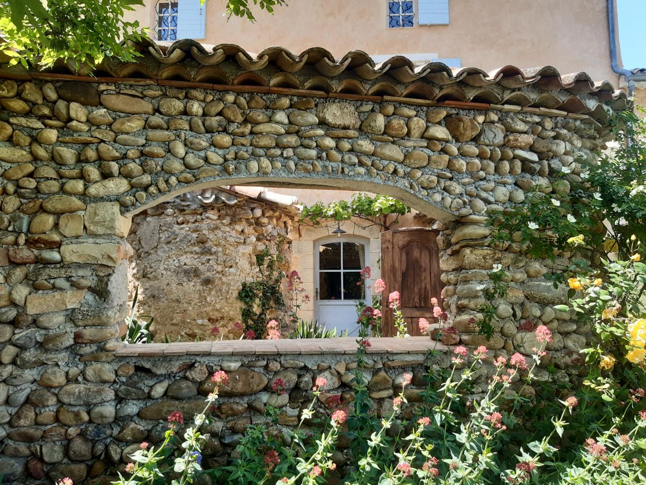 location bastide provence