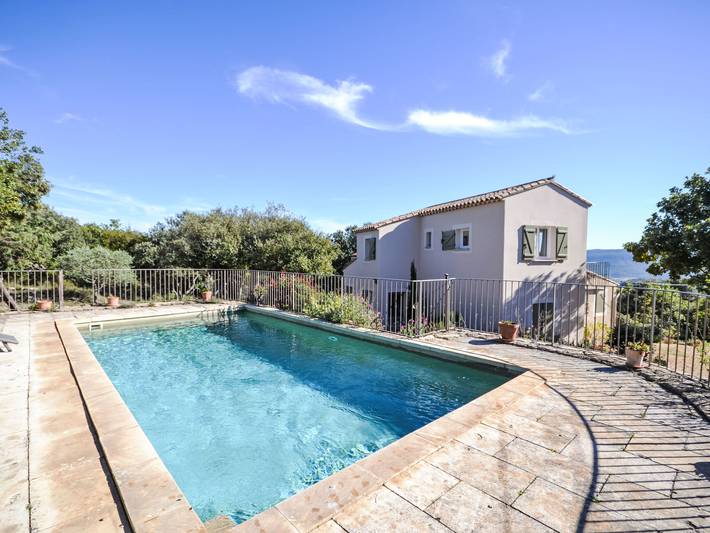 vacances dans le vaucluse avec piscine